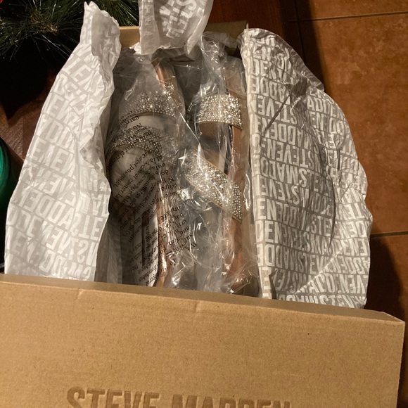 Steve Madden Rhinestone Sandals - Picture 5 of 7